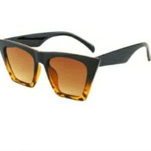 Cat Eye Half Black Half Leapord Print Shades